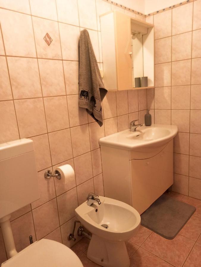 Apartman Dora 普拉 外观 照片
